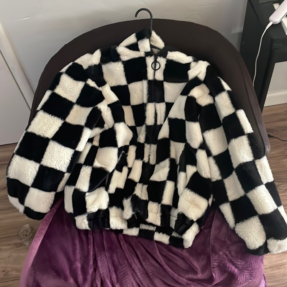H&M jacket only wore twice